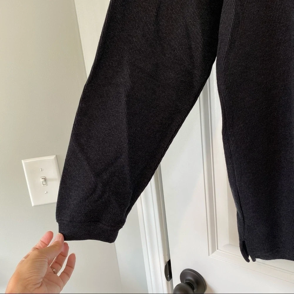 Haggar Men's Gray Sweater Size Medium